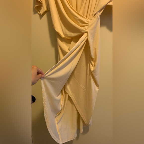 Dress - Picture 2 of 3